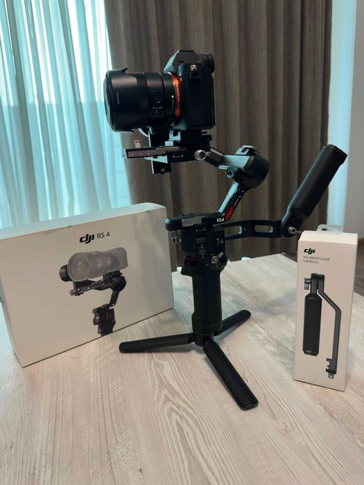Stabilizator DJI RS4 - Gimbal, in stare foarte buna