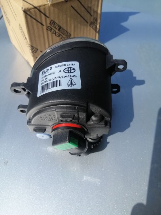 Туманка камри 40 левая