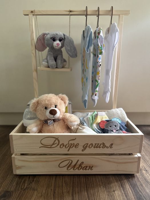 Синьо бебешко гардеробче за кръщене, погача , изписване