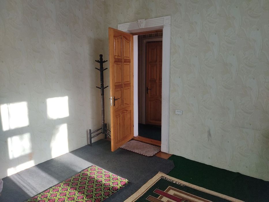 Срочно сотилади Яшнабод 2 хонали уй