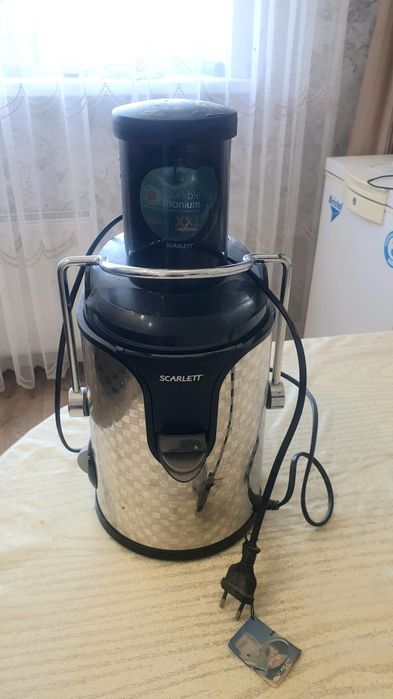 Соковыжималка  электр.