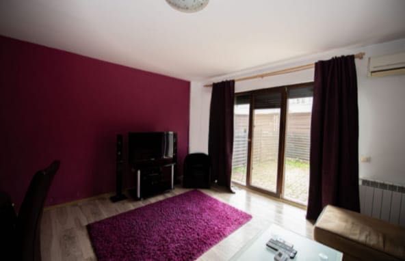 Inchiriez apartament 3 camere Prelungirea Ghencea cu gradina proprie