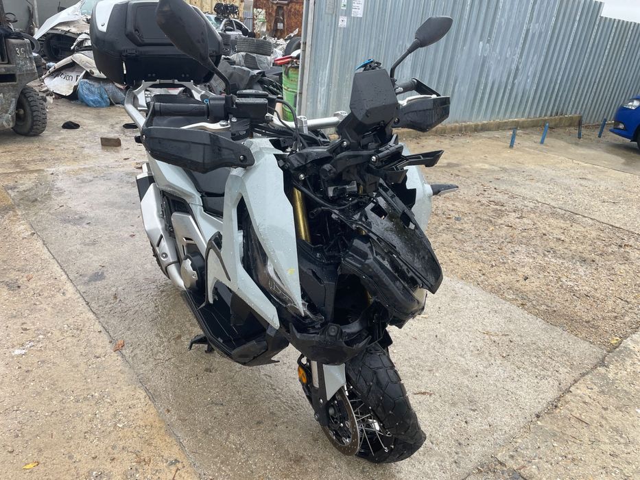 Honda X-ADV 750, двигател RH10, 58 кс., 2024 г., евро 5
