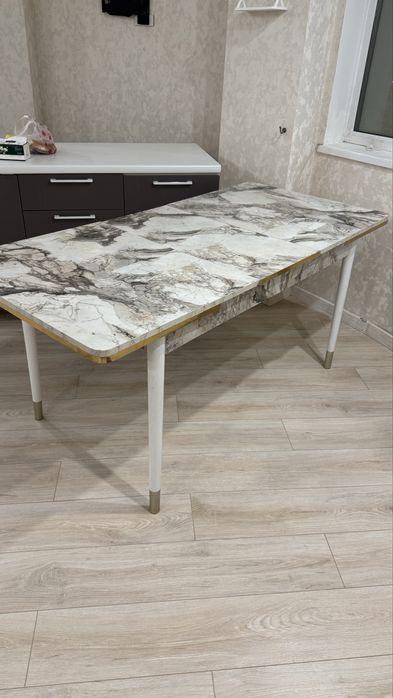 Кухонный стол раскладной