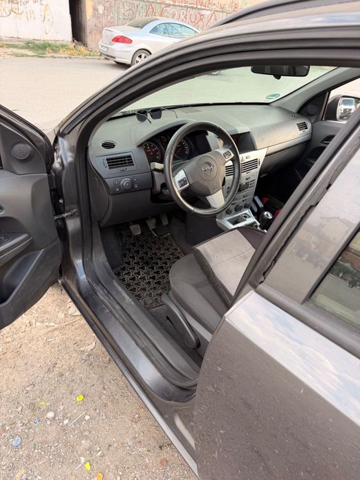Opel Astra H 2009г
