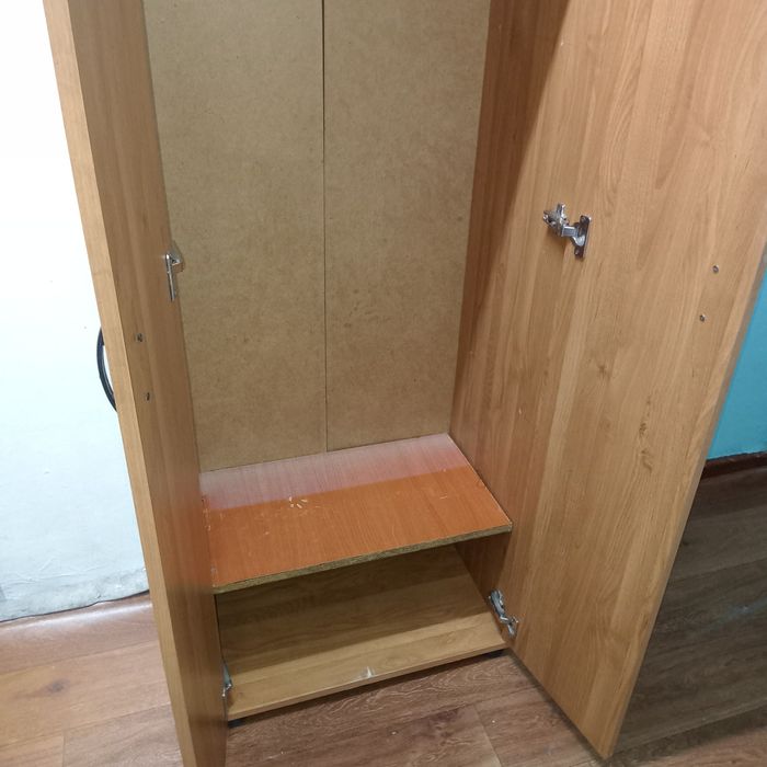 Срочно продам шкаф 5000