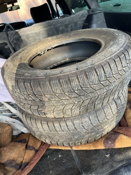 Продам шины в хорошем состоянии.