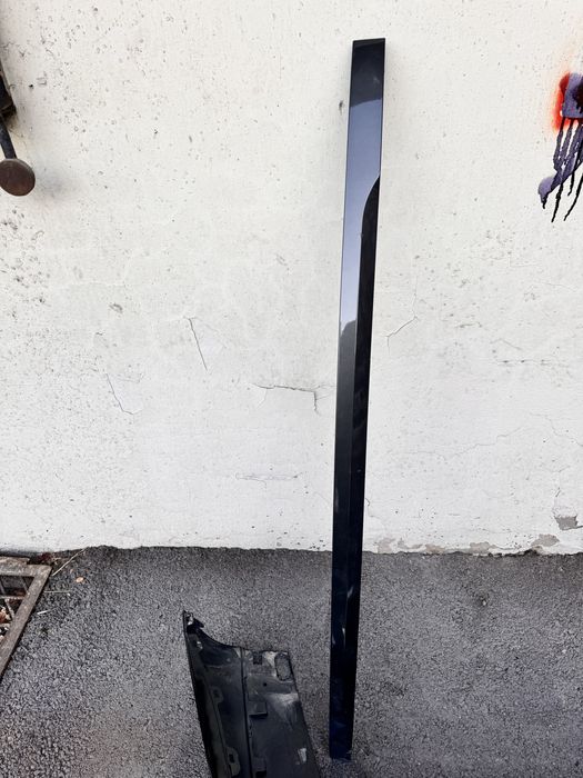 Задний бампер с планкой на RANGE ROVER 2023