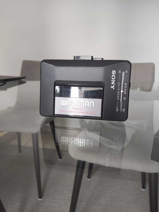 Walkman Sony WM-F2015