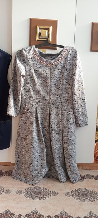 Женские вещи и одежды