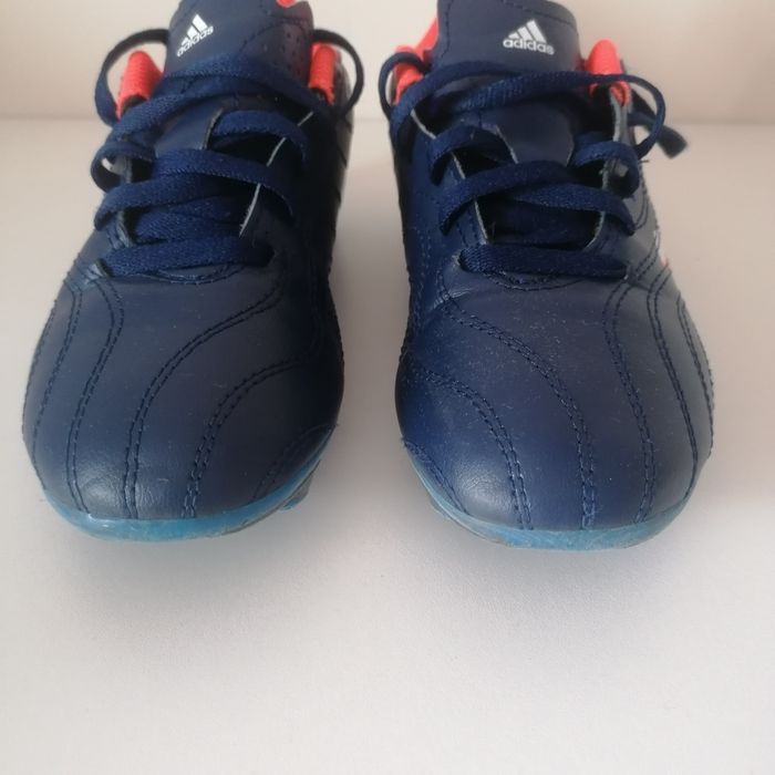 Номер 32, бутонки Адидас copa