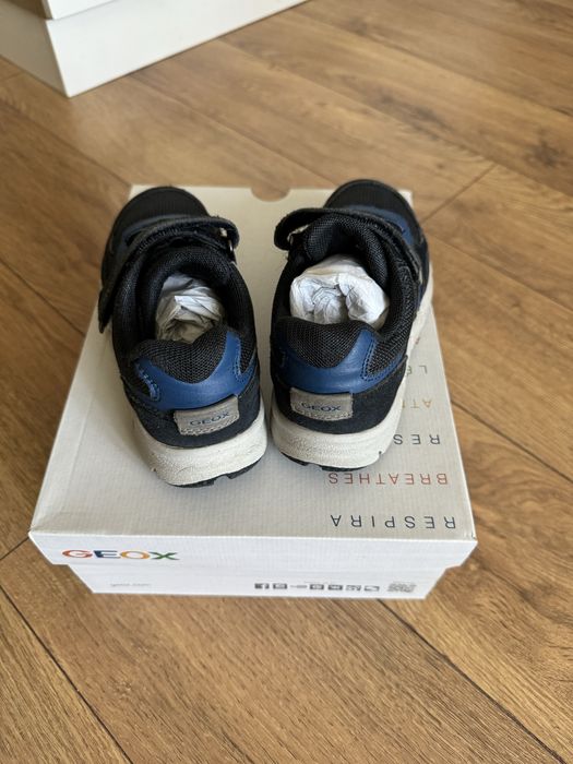 Кроссовки Geox 30 размер