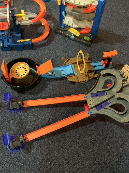 Трэки Hot Wheels б/у