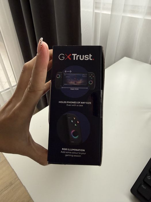 Контролер/ джойстик за телефон GxTrust