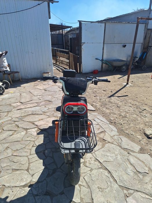 Скутер  в отличном состоянии