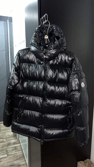 Пуховик Moncler maya jacket размер S