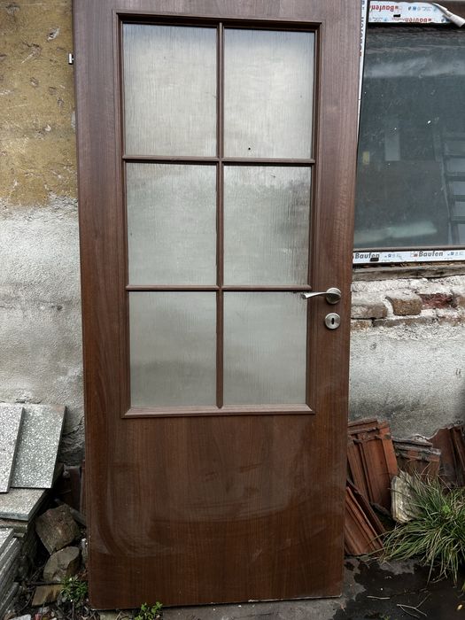 Интериорна врата без каса