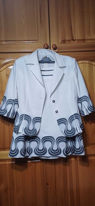 Шикозен Костюм на RHAPSODIE ! Стил и Класа! НОВ!