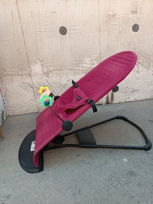 Детский шезлонг бордовый