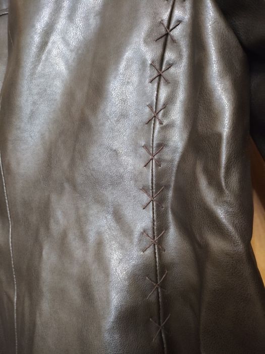 Куртка качественная 46 размер