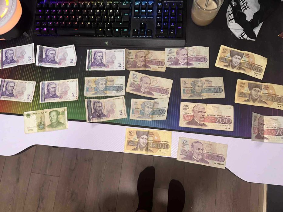 Стари български банкноти и монети – колекция