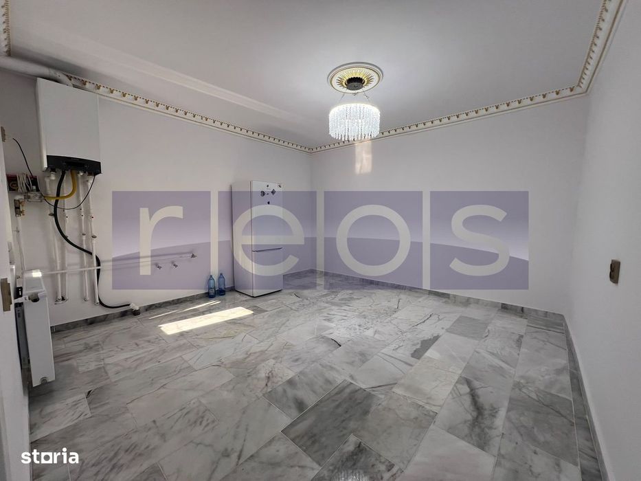 Inchiriere Vila | Singura In Curte |  Zona Mall Vitan