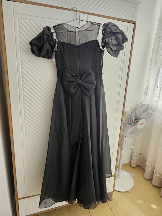 Продаётся вечернее платье