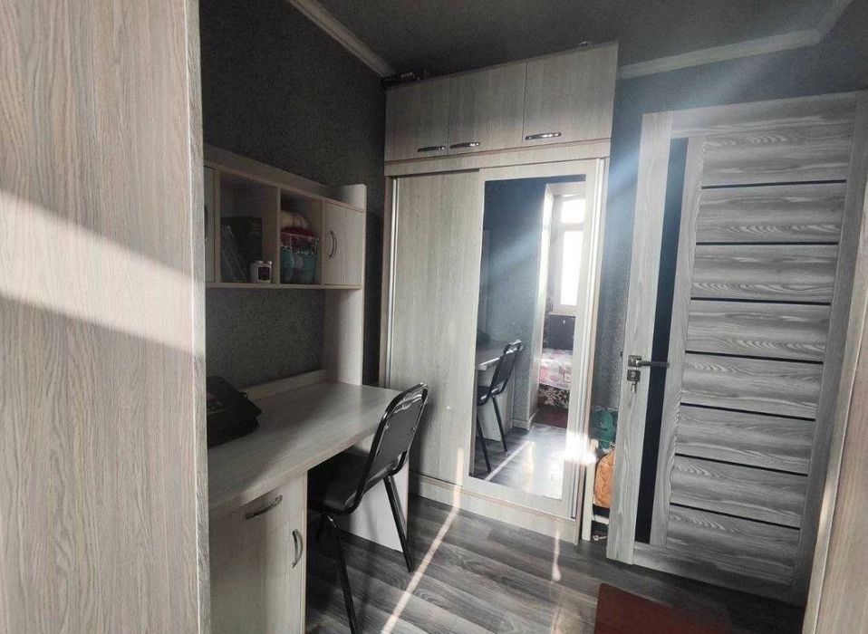 2в3/5/5 Максим Горький Саёхат Макро 53м2 Кипич не торец