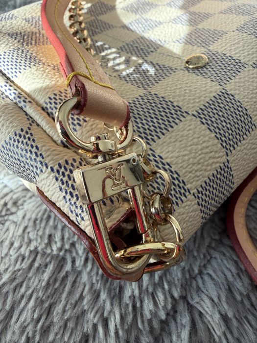 Geanta tip plic Louis Vuitton, lant si curea detasabila umăr