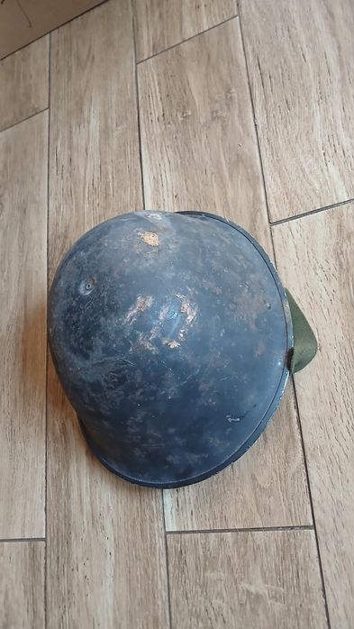 Cască veche militară