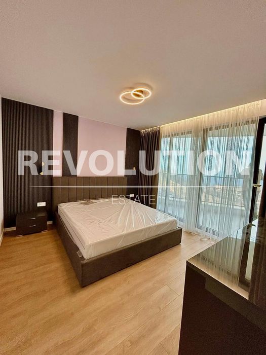 Четиристаен апартамент в района на м-т Ален Мак!