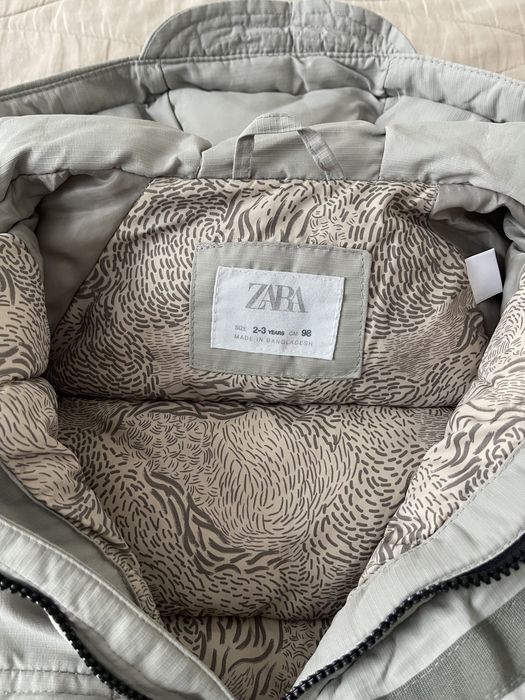 Продам демисезонную куртку