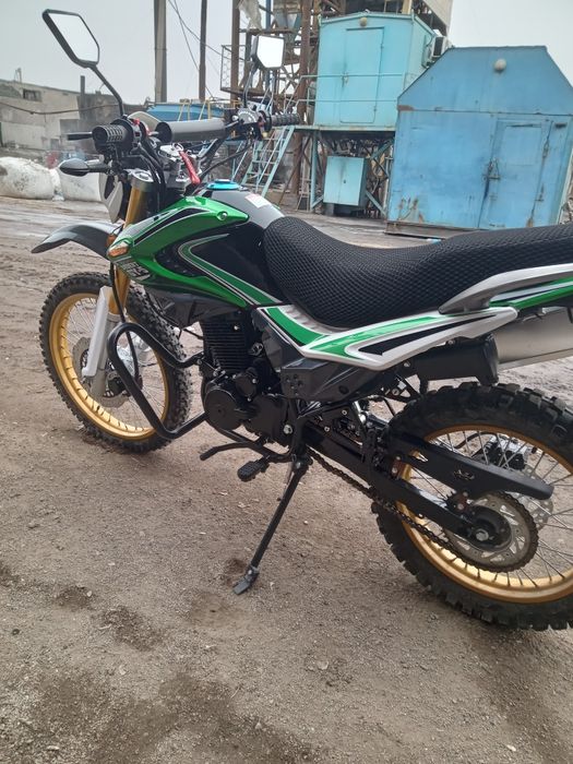 Продам. 250 куб.