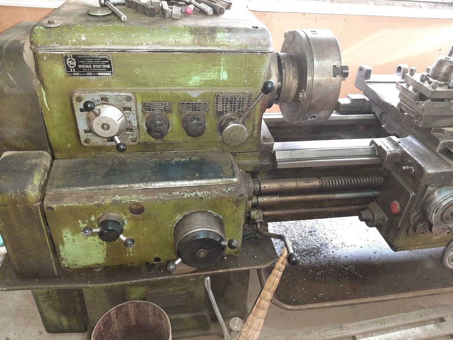 продам токарный станок