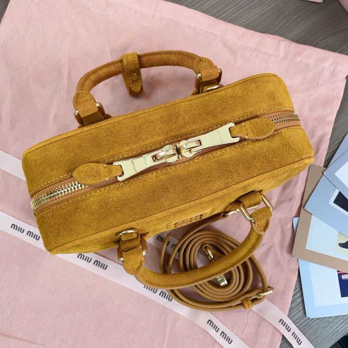 Geanta Miu Miu
