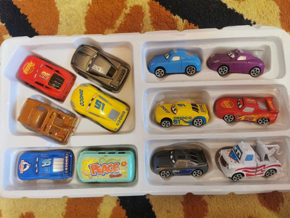 Комплект колички "Колите" Cars, писта с кола, комплект Paw patrol