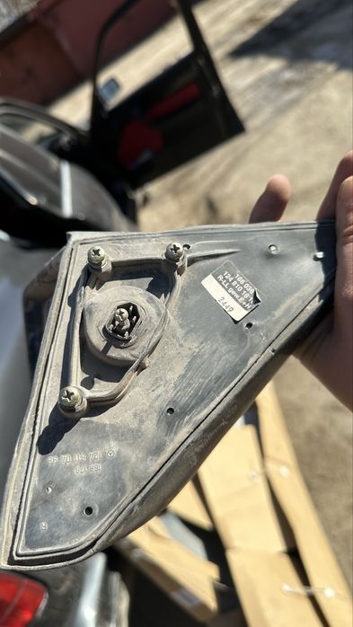 Зеркало мерс w124