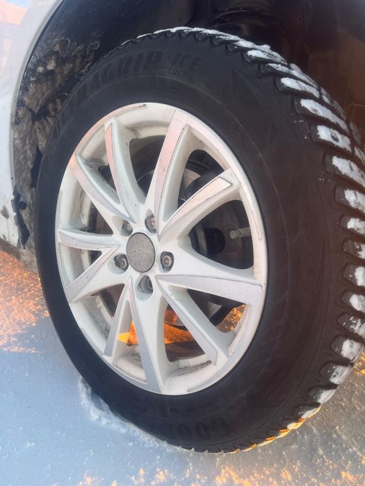 Продам Chevrolet Cruze 2012 1,6