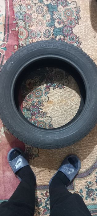 Шины зимние комплект .