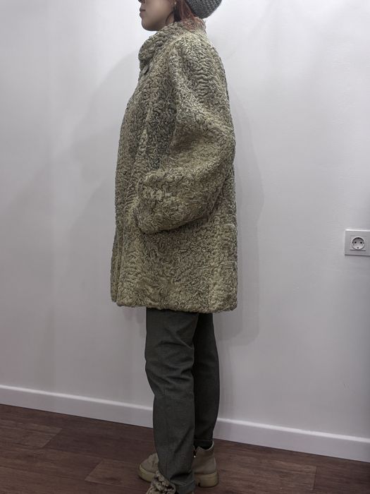 Шуба каракуль Германия