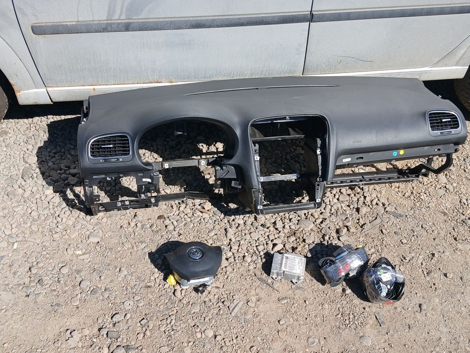 Kit Airbag Plansa Bord Vw Golf6 din 2011