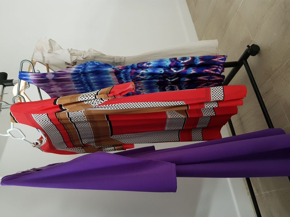 Rochii casual diferite modele