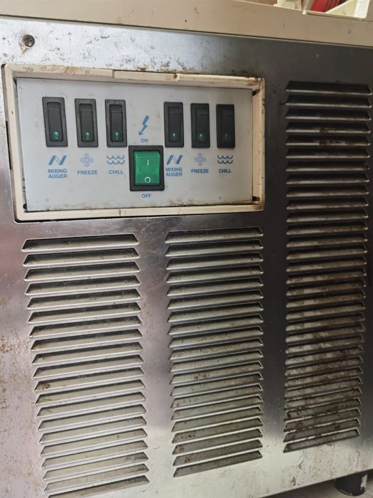 Машина за скрежина