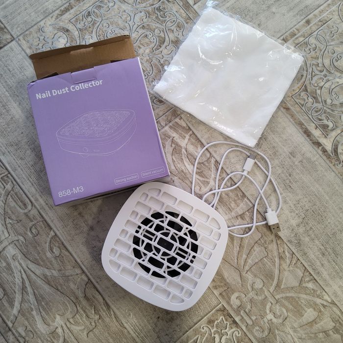 Вытяжка настольная  2000 тг