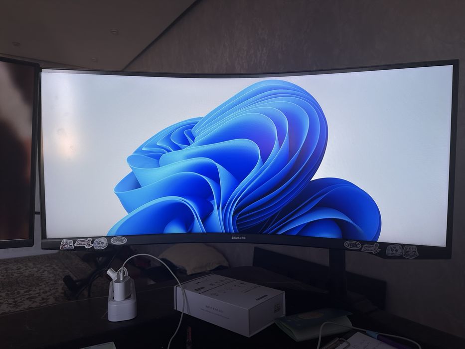 Монитор 34" Samsung Odyssey G5 C34G55TWWI LC34G55TWWIXCI