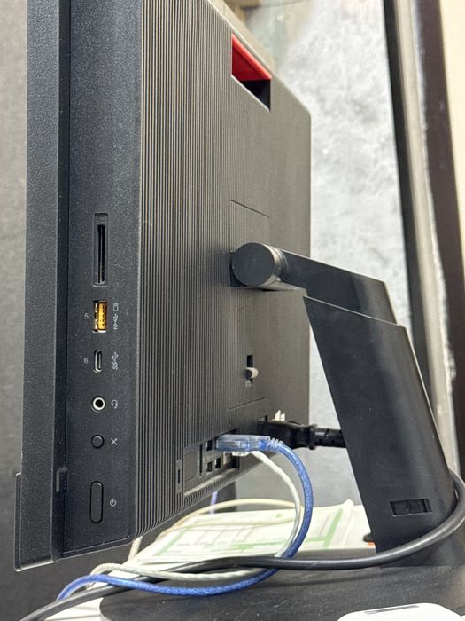 Моноблок Lenovo б/у