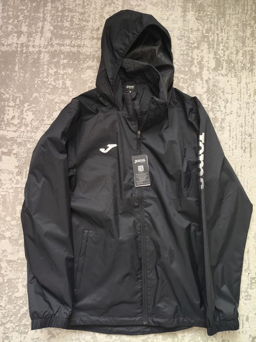 Продам ветровка Joma