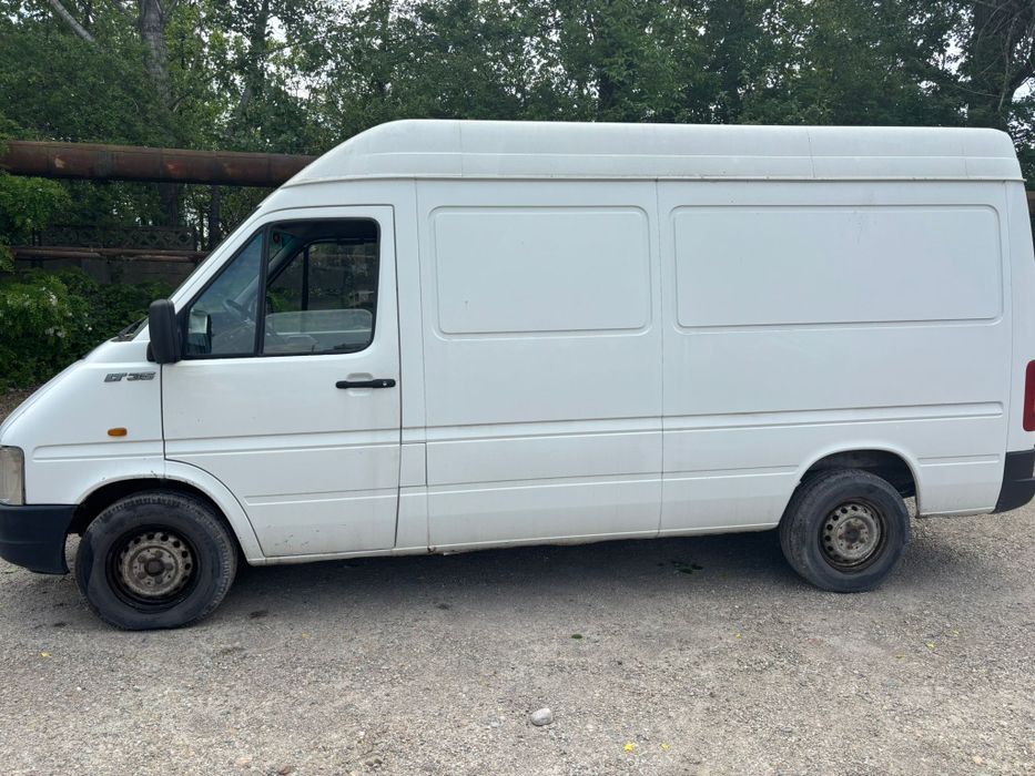 Vând duba Autoutilitara VW LT 35 TDI -2001  2461cc
