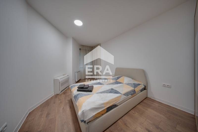 Модерно обзаведен тристаен апартамент под наем в кв. Лозенец