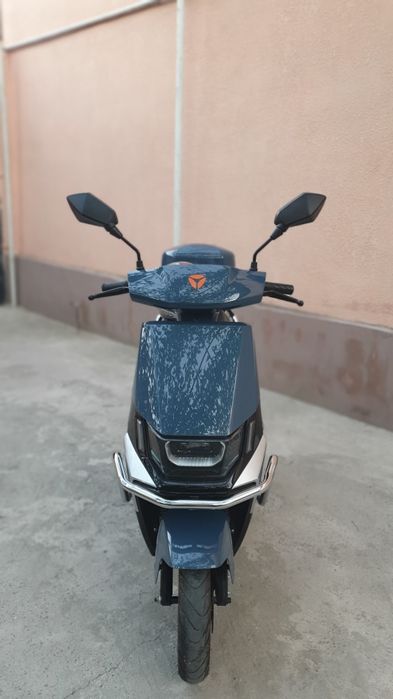 Skuter Yadea Ruibin sotiladi